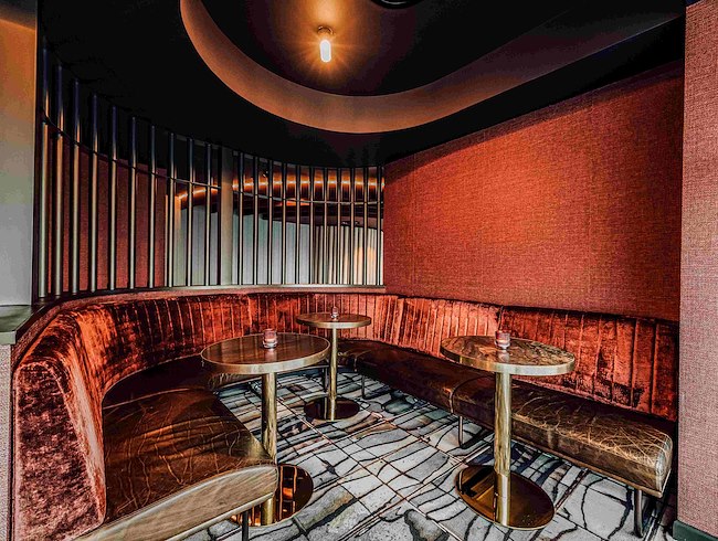 Private Mezzanine Tables